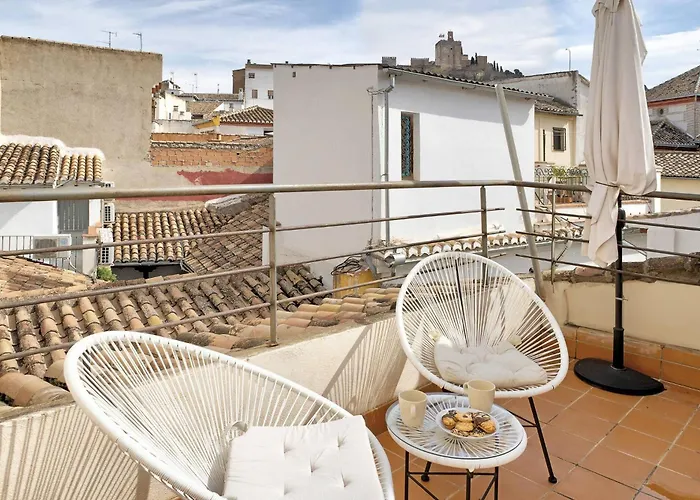 アパート Gatu Buhardilla A Pies De La Alhambra Con Terraza Y Vistas グラナダ